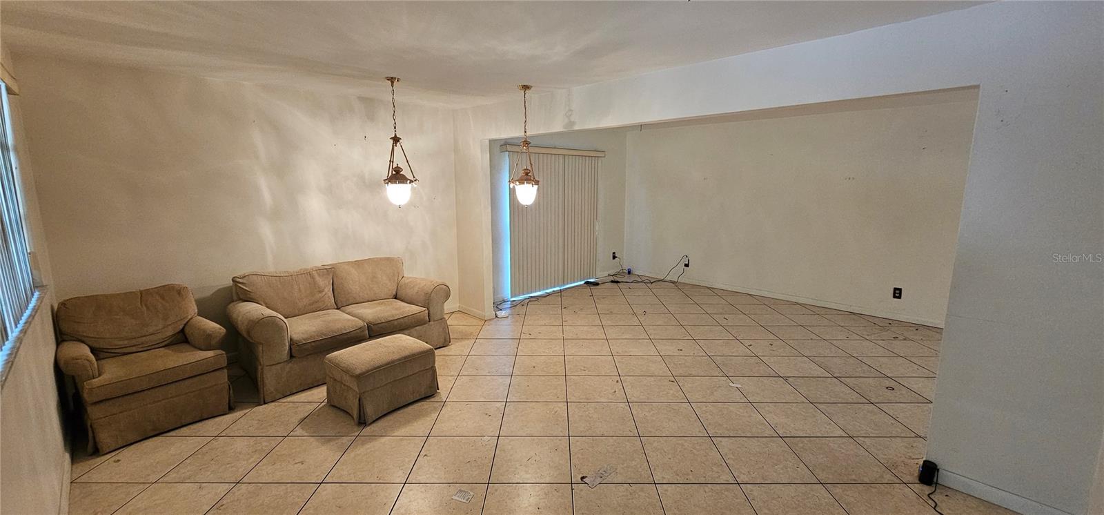 17932 WENDY SUE AVENUE