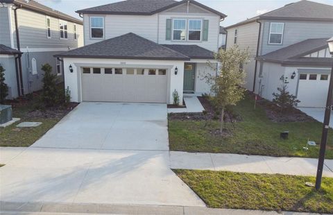 A home in LAKE ALFRED