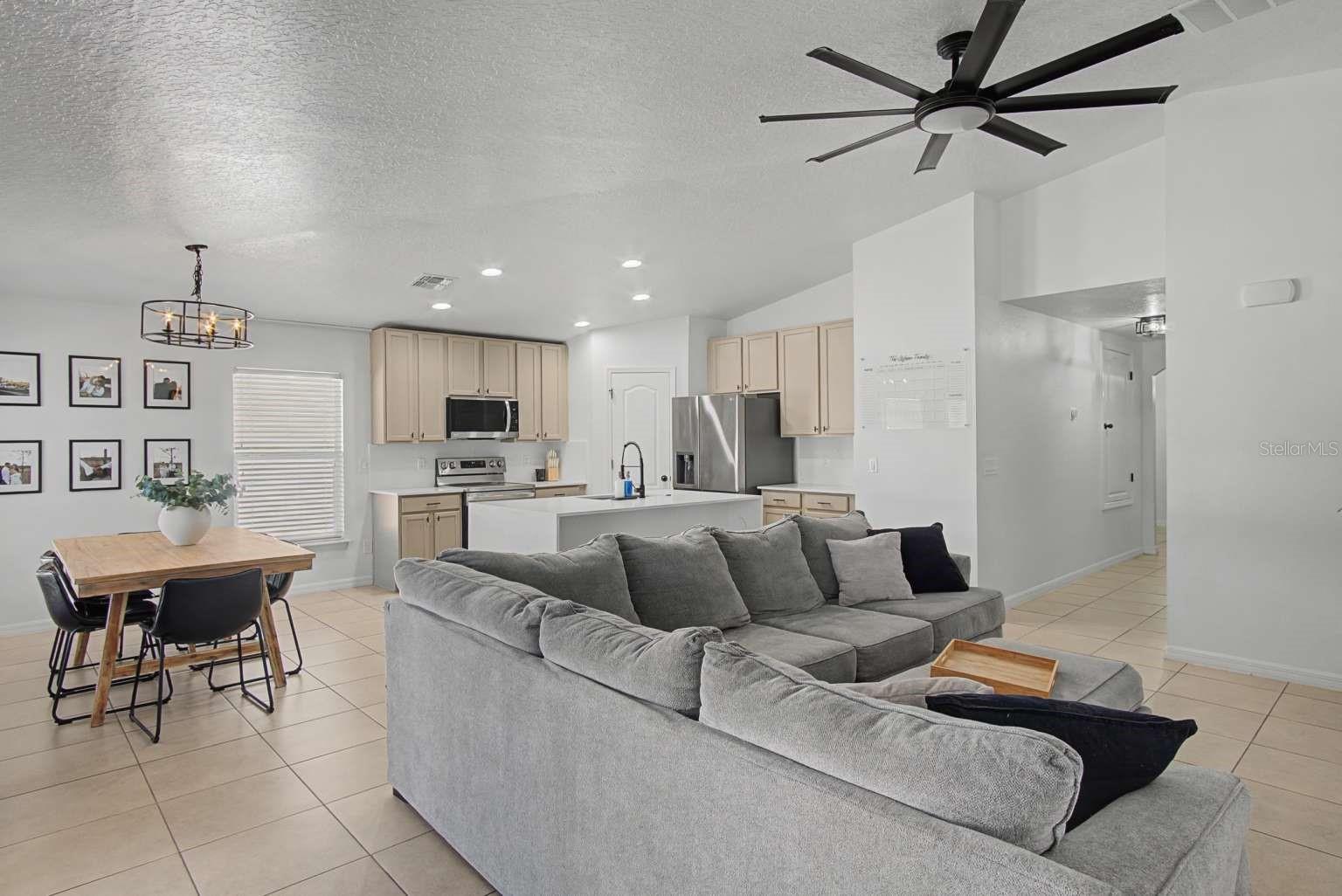 COUNTRYWALK UN #4 & #5 PH 1&2 - Residential