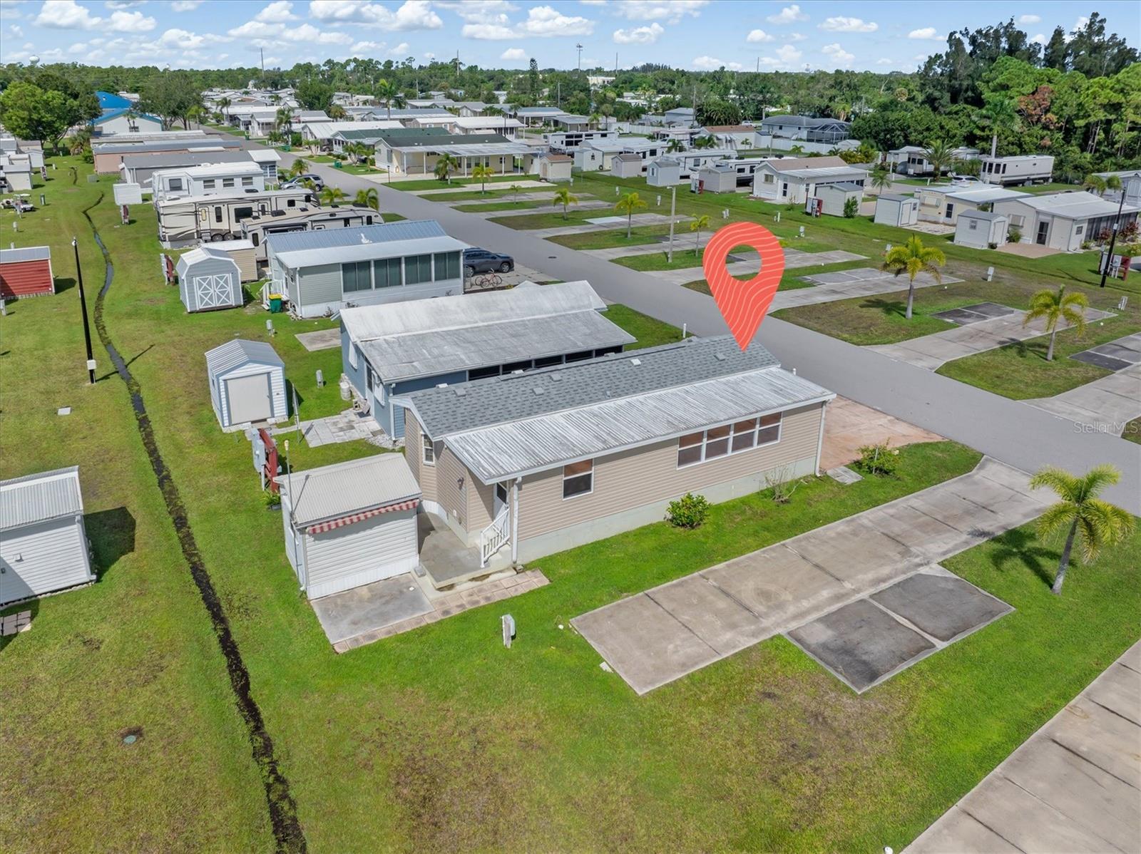 ALLIGATOR PARK COOP - Residential