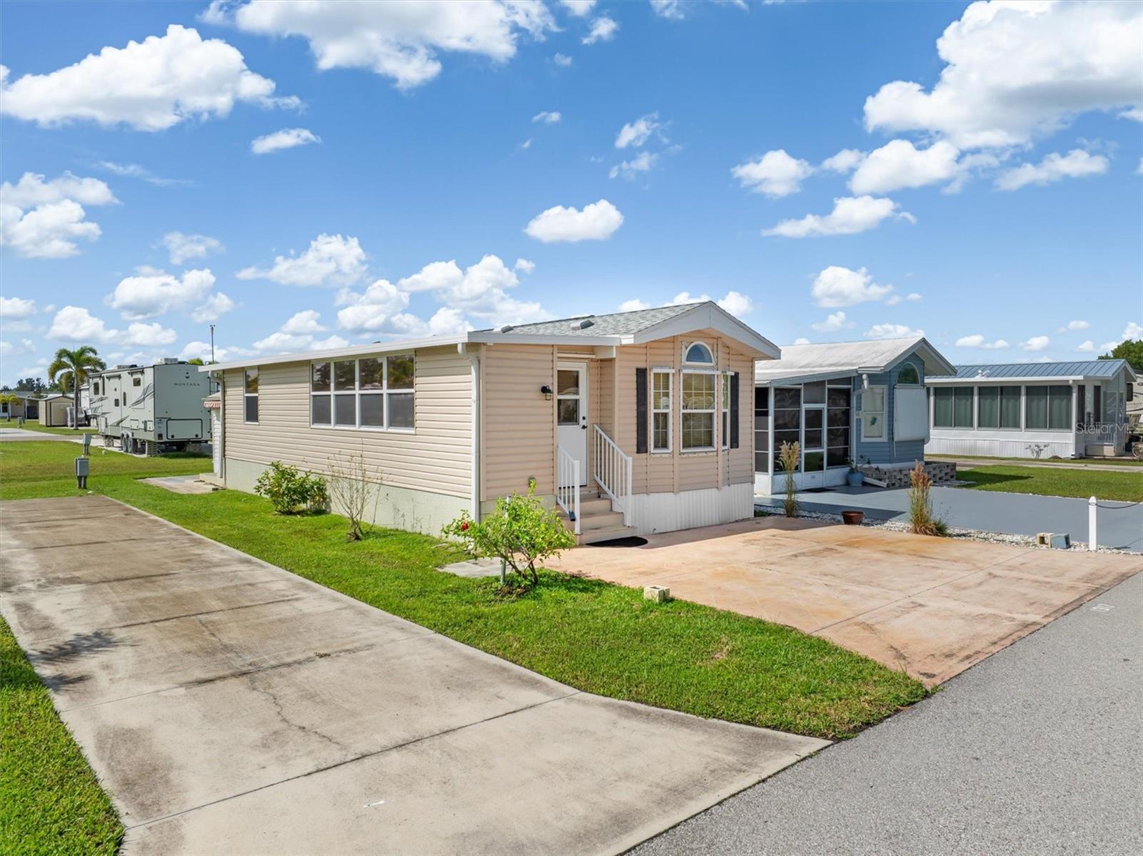 ALLIGATOR PARK COOP - Residential
