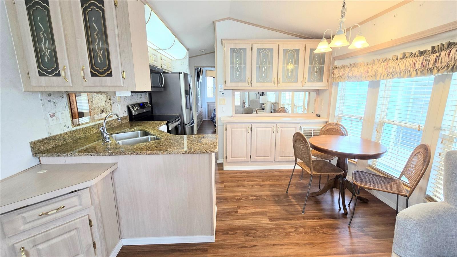 ALLIGATOR PARK COOP - Residential