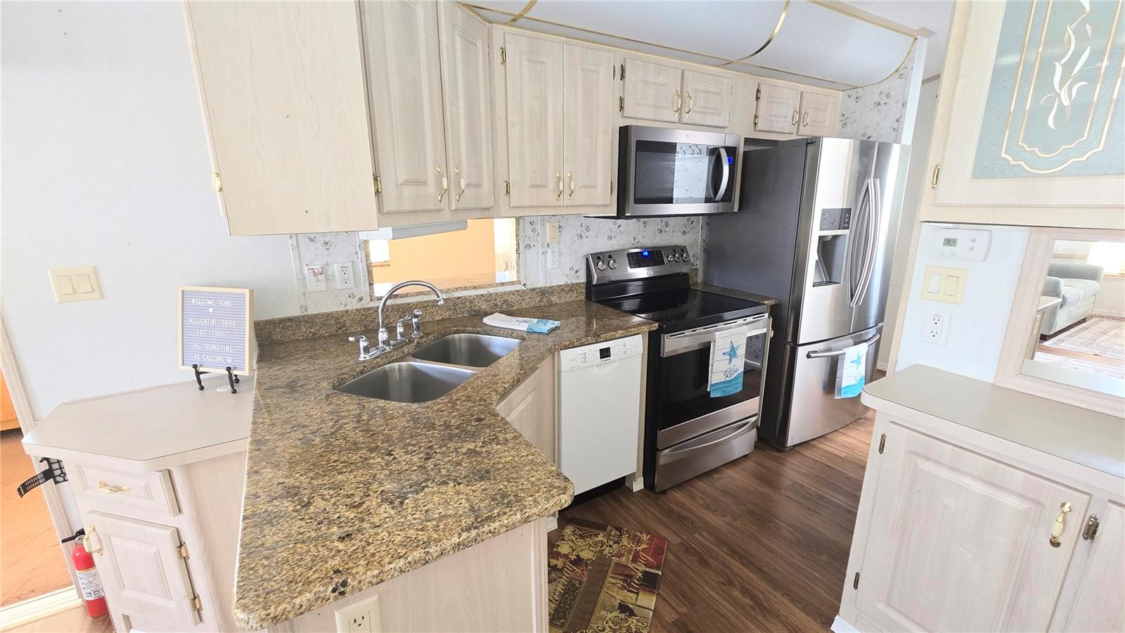 ALLIGATOR PARK COOP - Residential