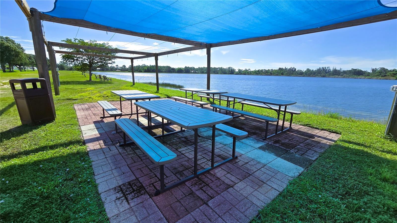 ALLIGATOR PARK COOP - Residential