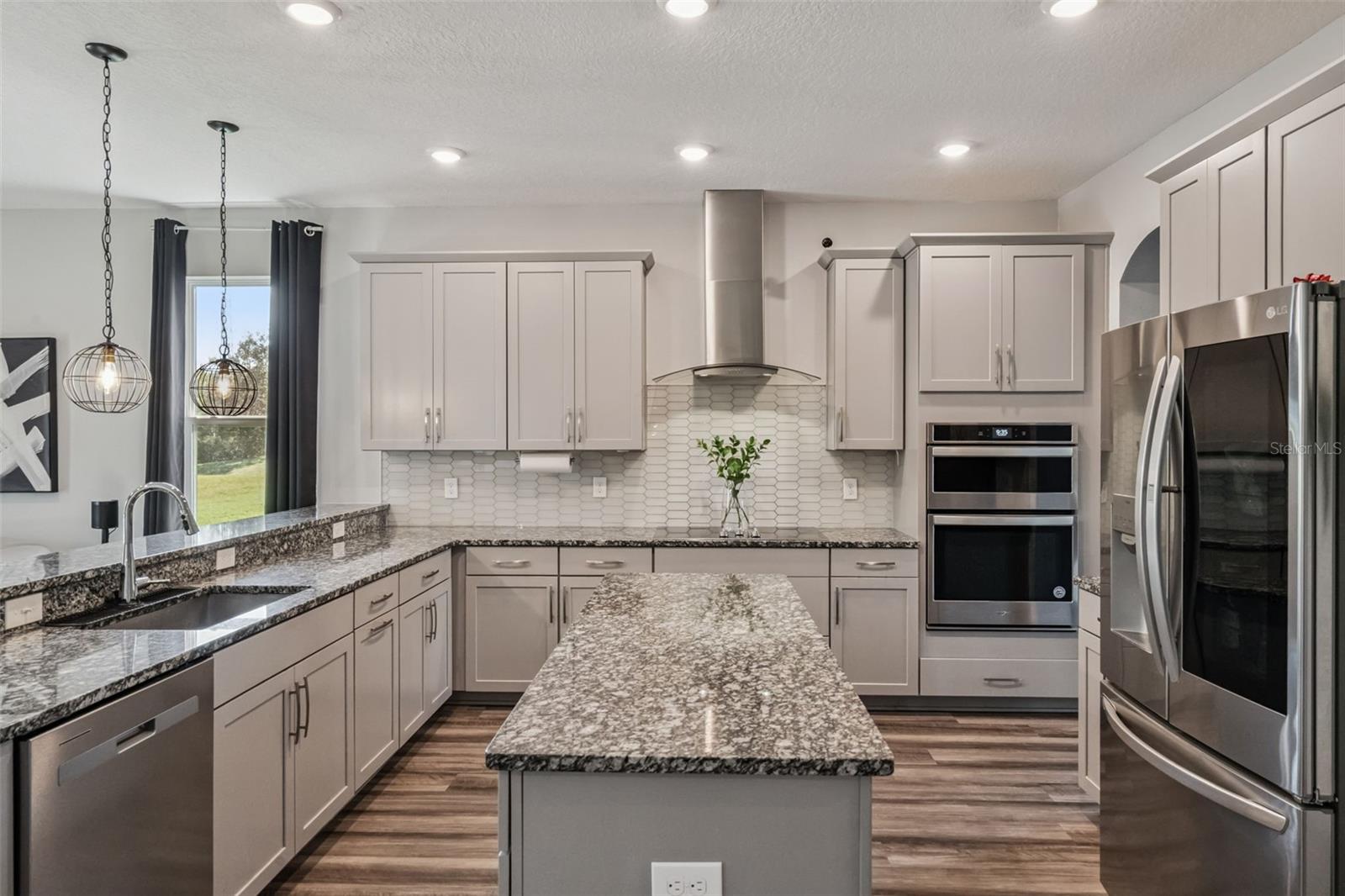 OAKLAND TRLS PH 1 - Residential