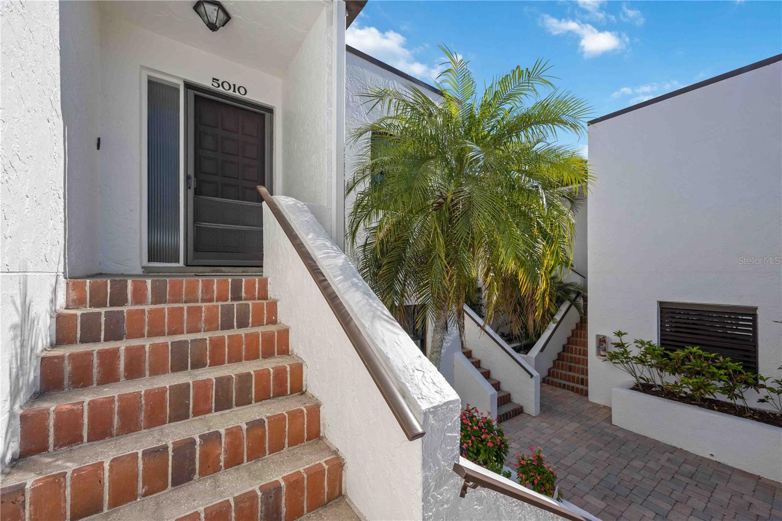 HERONMERE - Residential