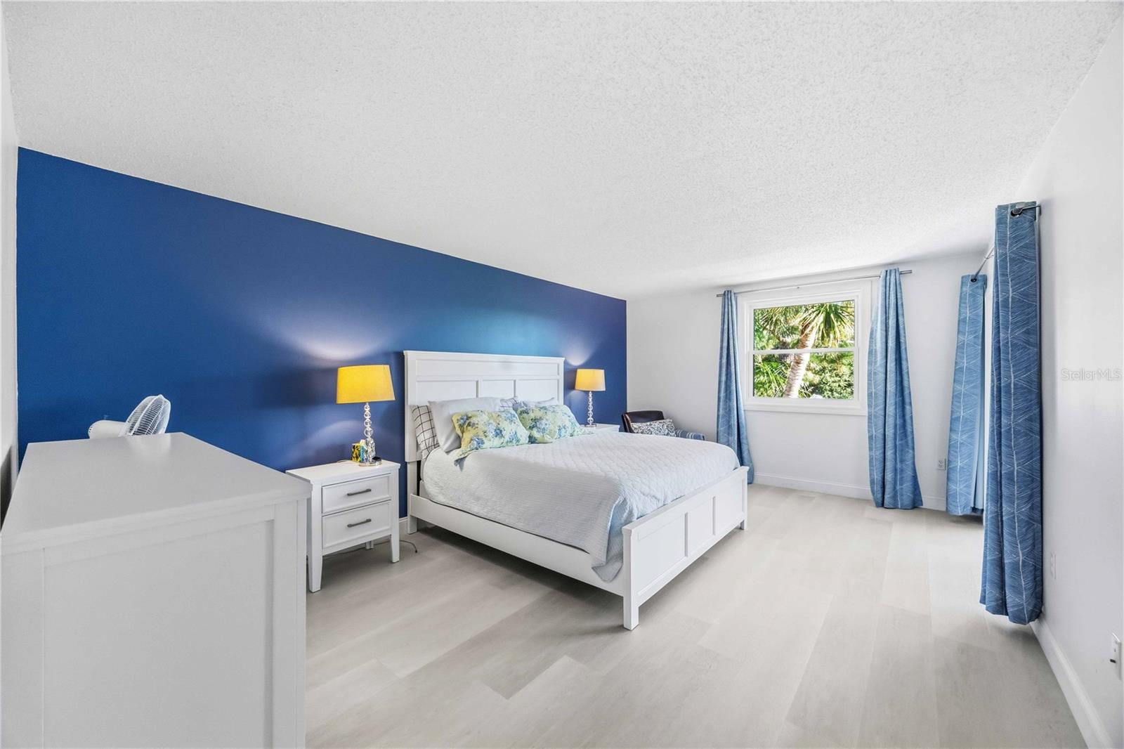 HERONMERE - Residential