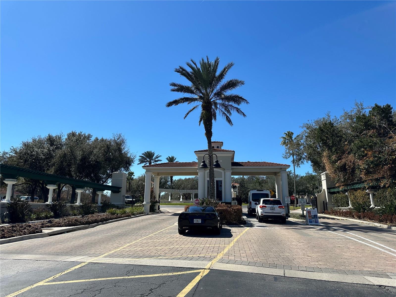 8411 CRYSTAL COVE LOOP