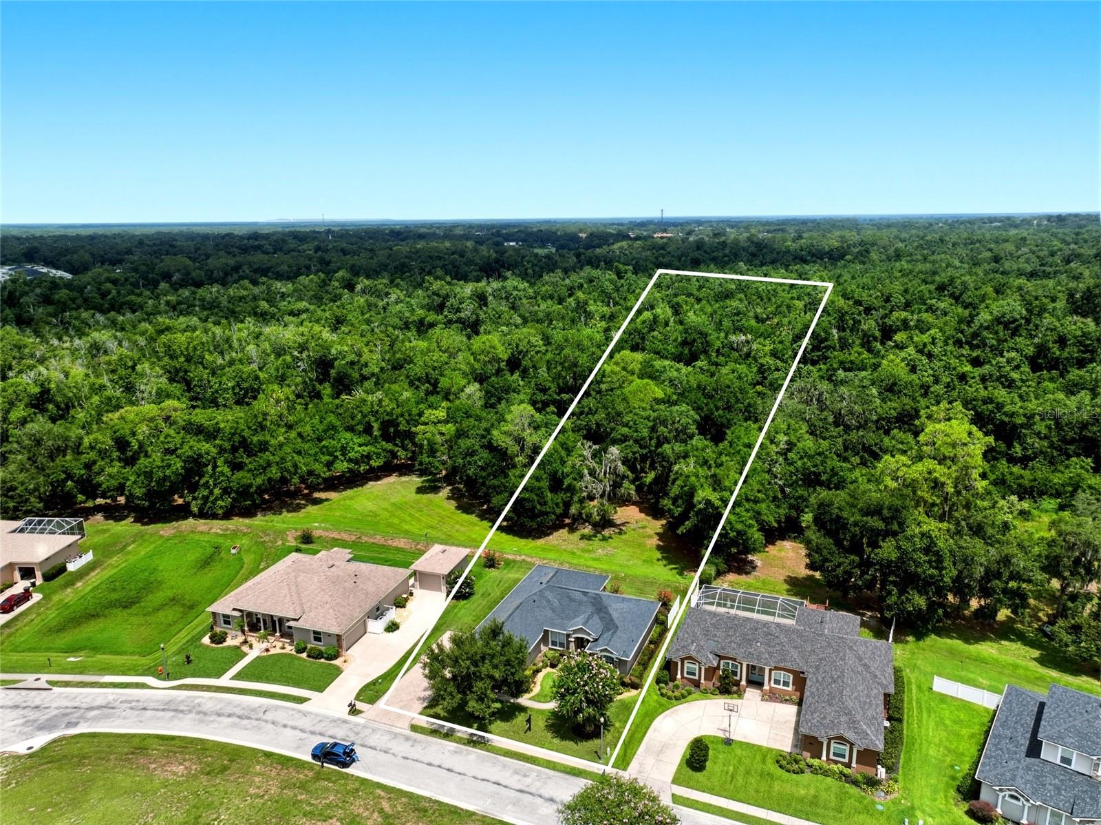 3196 HAWKS RIDGE DRIVE