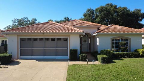 Photo of 110 Morning Glory Circle, Winter Haven, FL 33884 (MLS # P4937101)