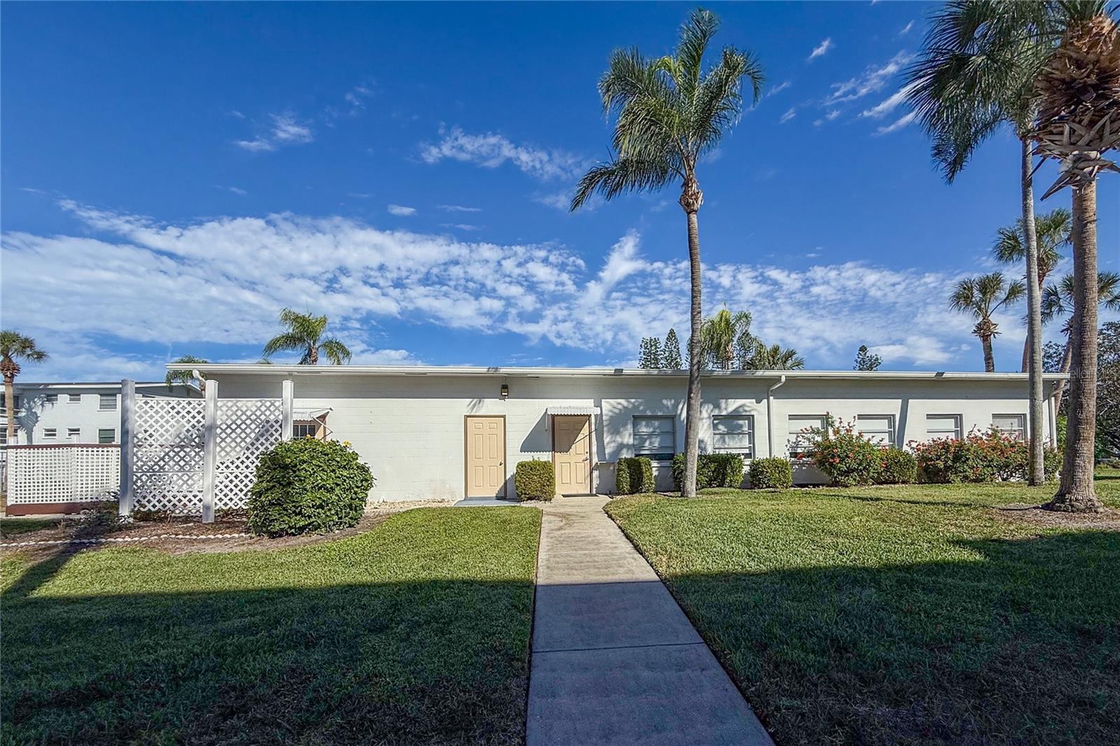 THIRD BAYSHORE CONDOMINIUM - Residential