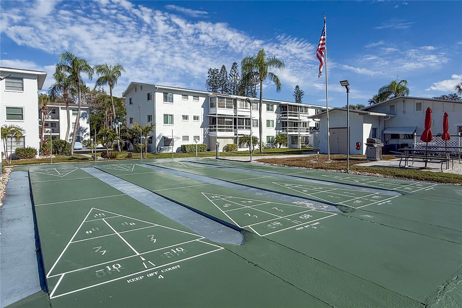 THIRD BAYSHORE CONDOMINIUM - Residential