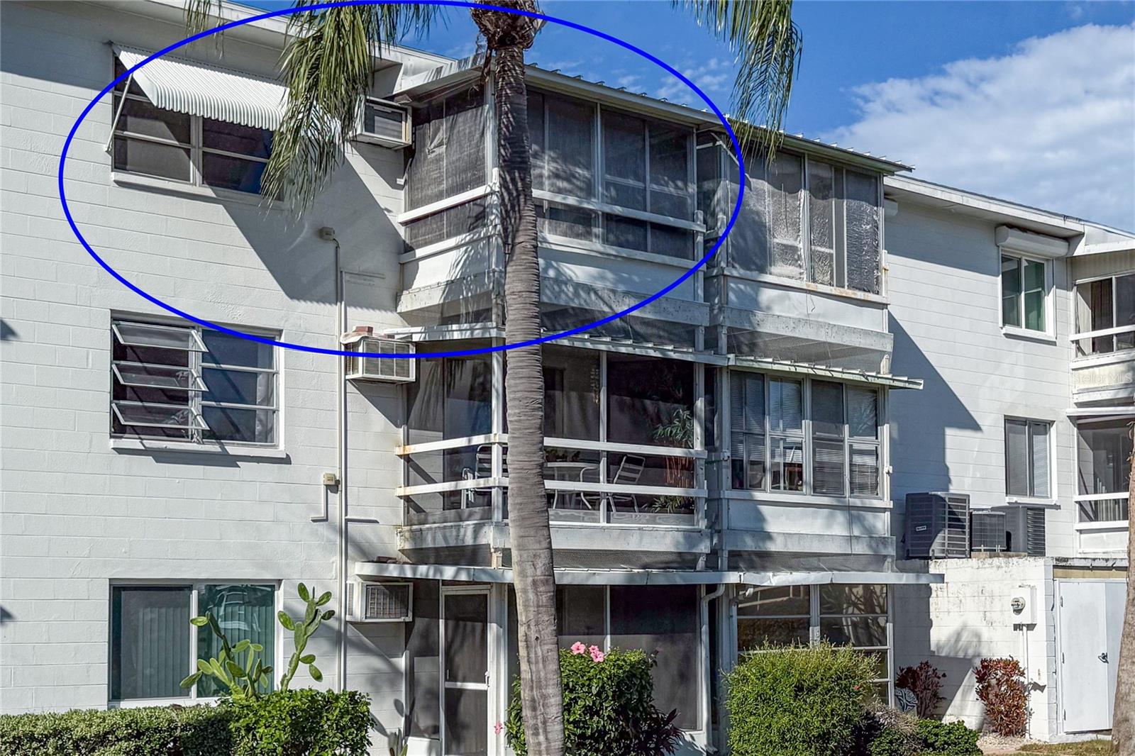 THIRD BAYSHORE CONDOMINIUM - Residential