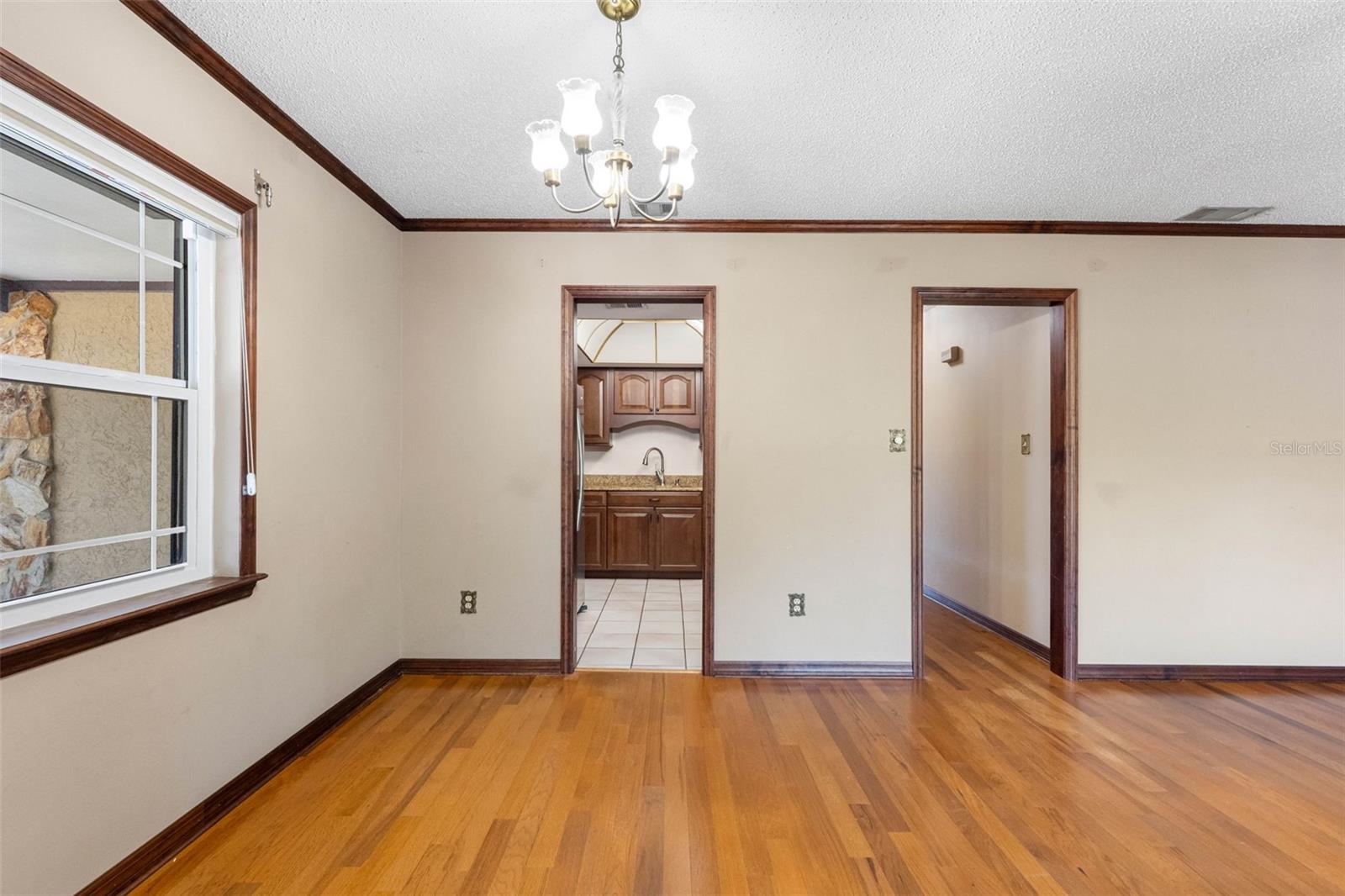 TREASURE PARK - Residential