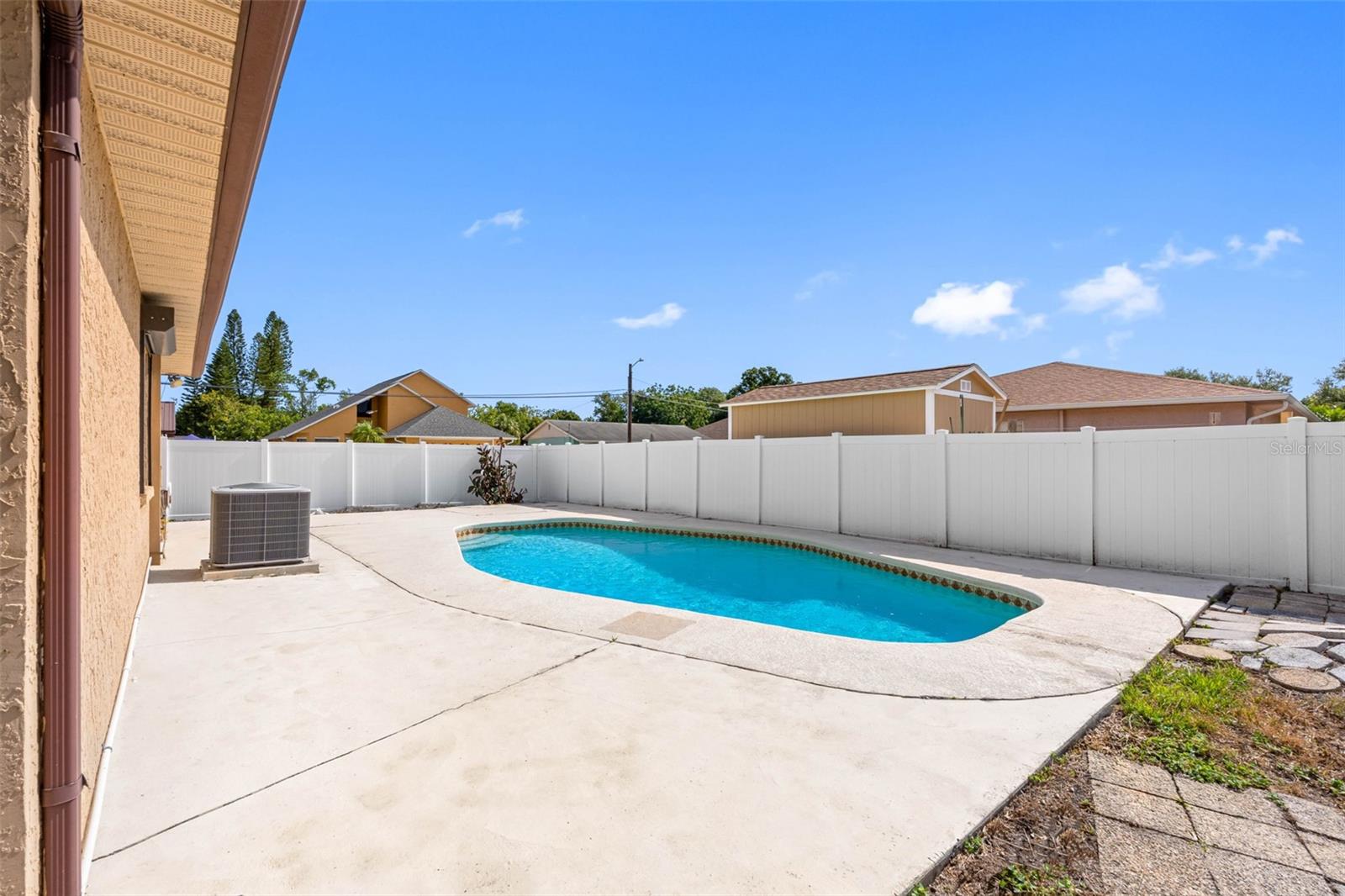 TREASURE PARK - Residential