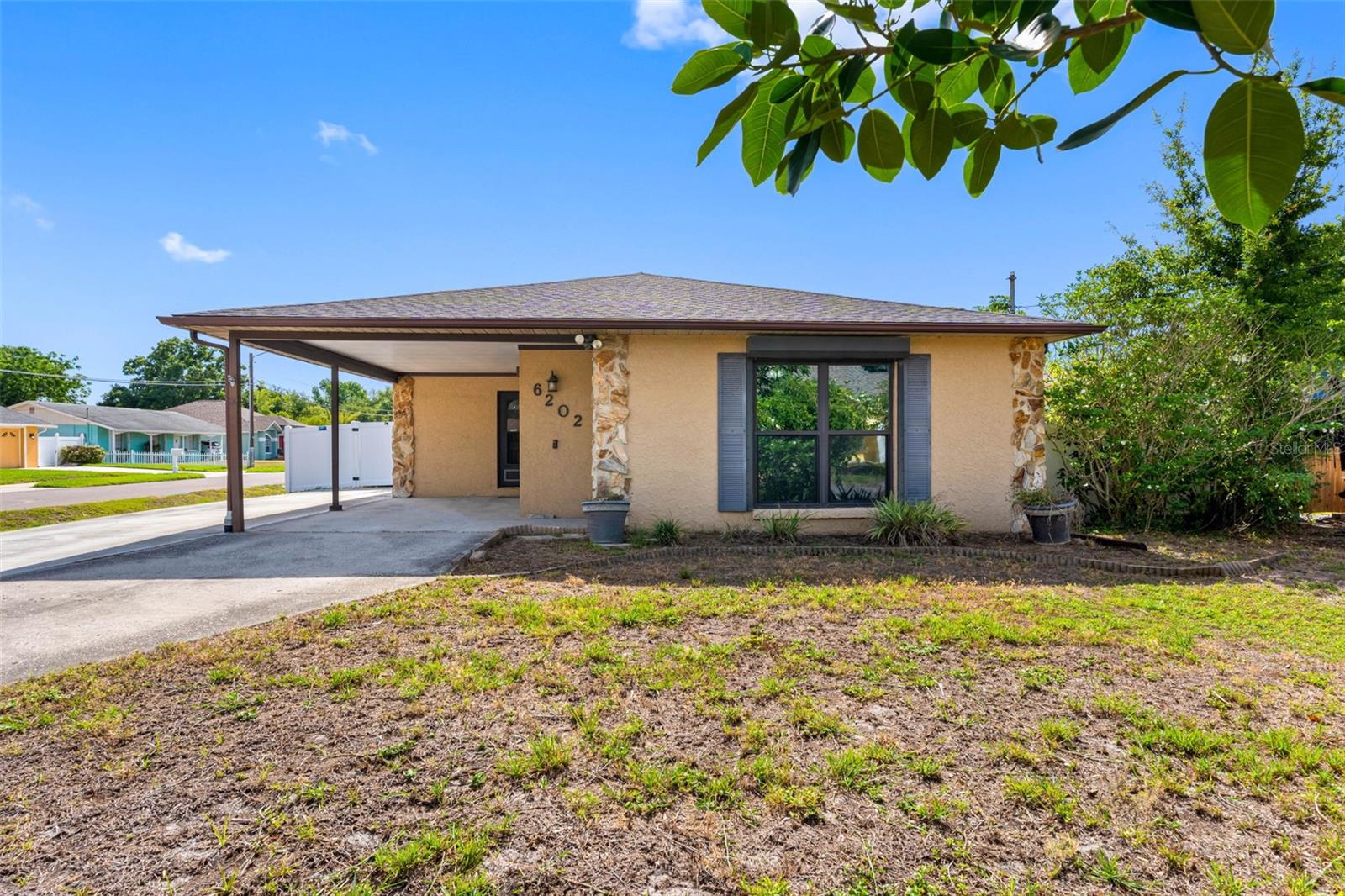 TREASURE PARK - Residential