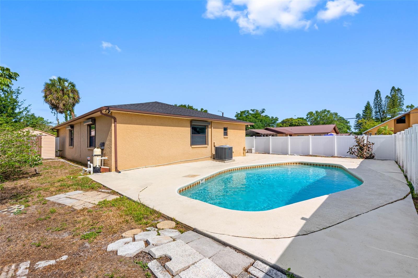 TREASURE PARK - Residential
