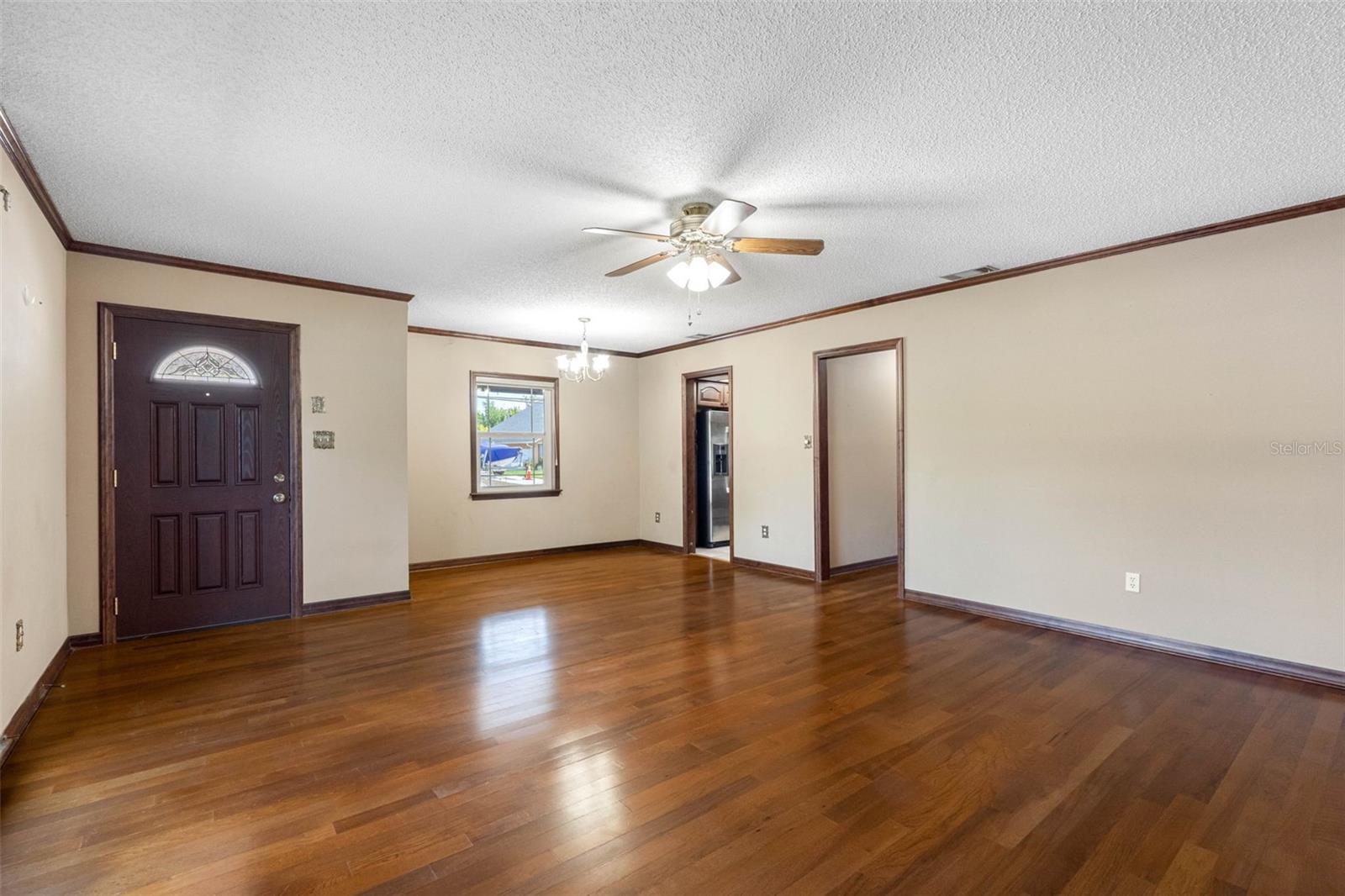 TREASURE PARK - Residential