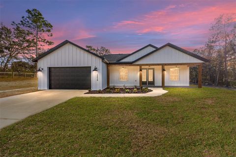 A home in DUNNELLON