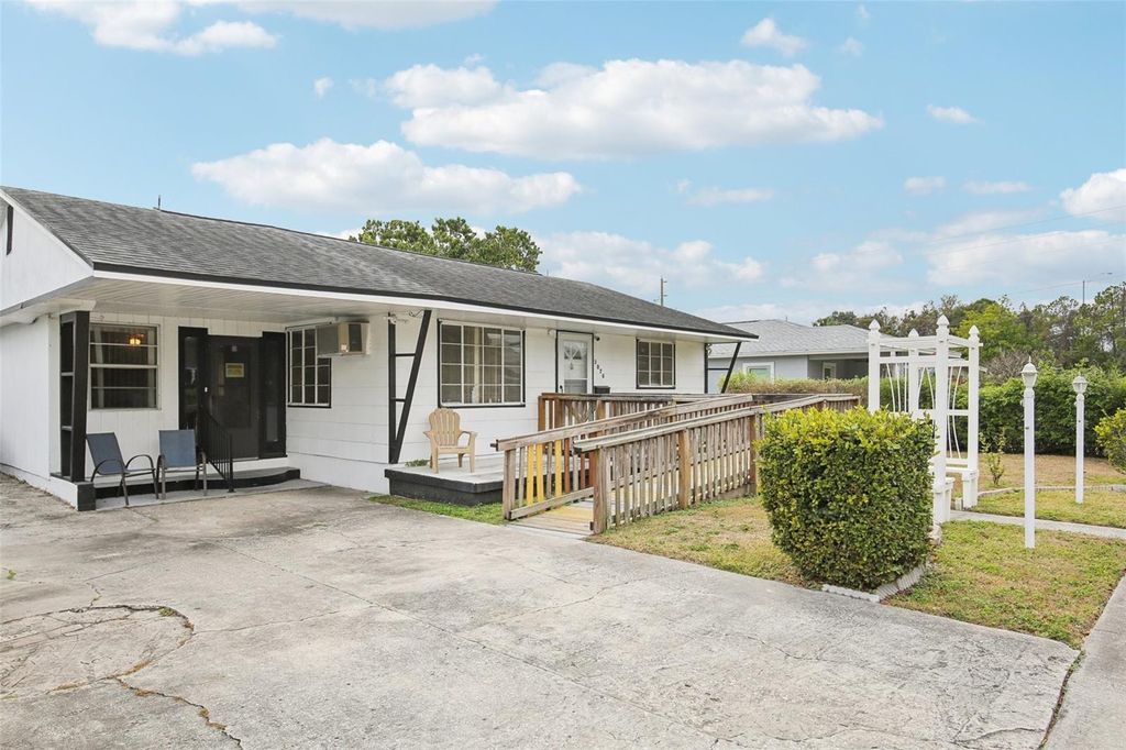 Photo of 3074 Melrose Avenue S, St Petersburg, FL 33712 (MLS # TB8469714)