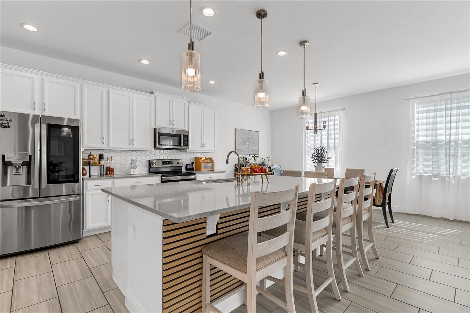 HANOVER LAKES PH 4 - Residential