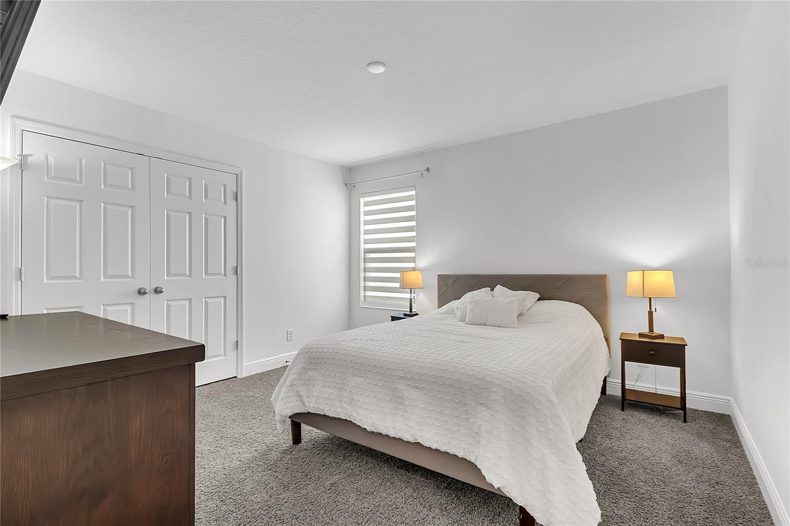 HANOVER LAKES PH 4 - Residential