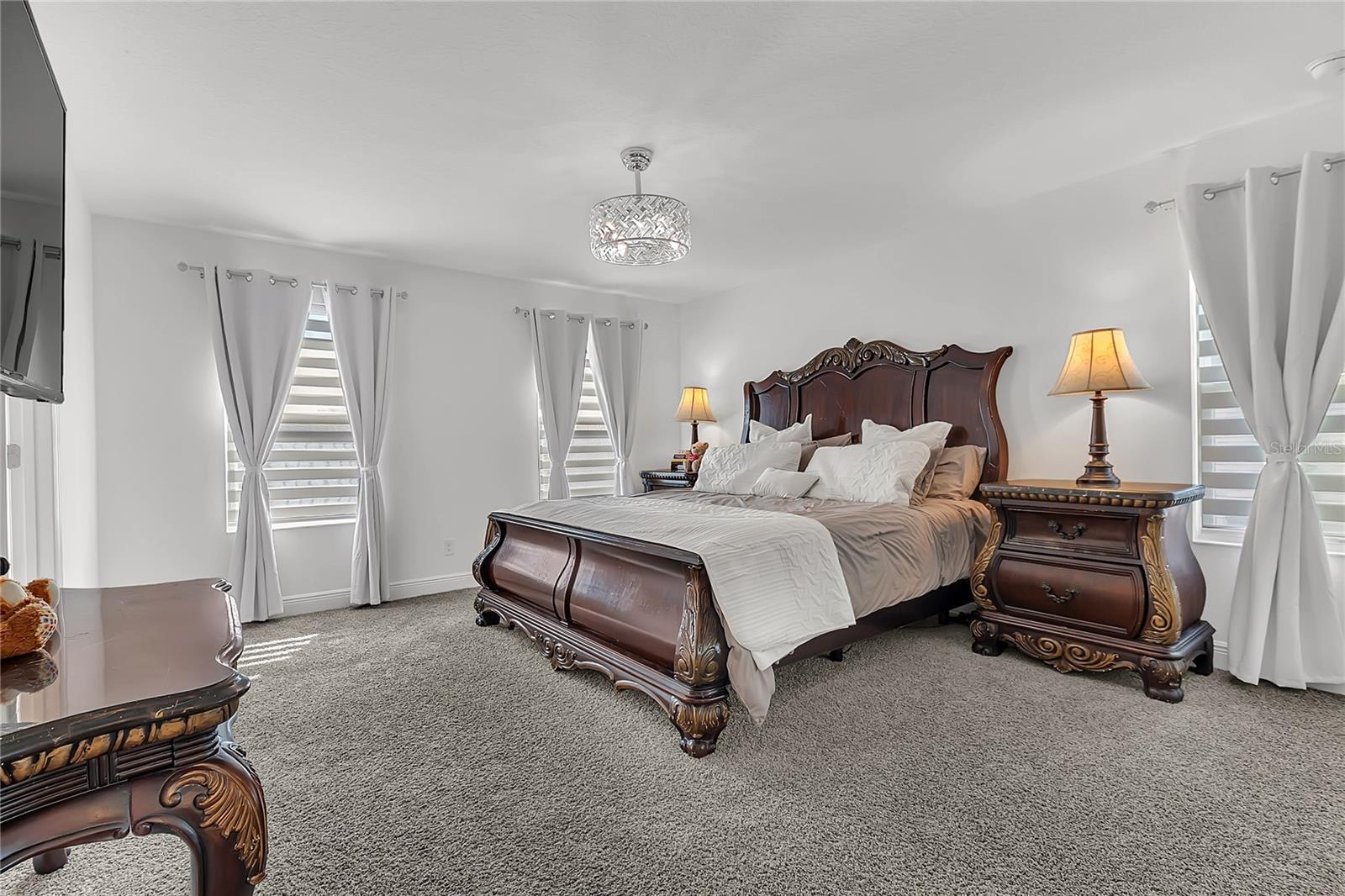 HANOVER LAKES PH 4 - Residential