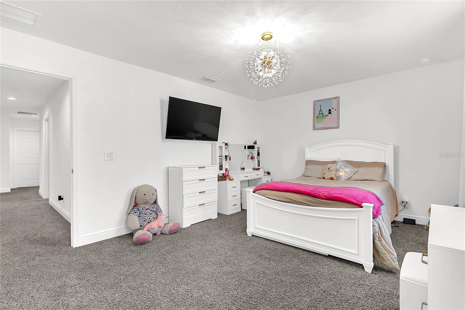 HANOVER LAKES PH 4 - Residential