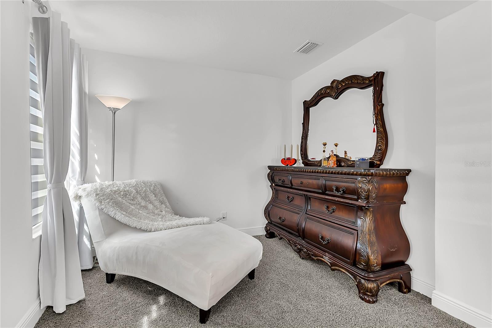 HANOVER LAKES PH 4 - Residential