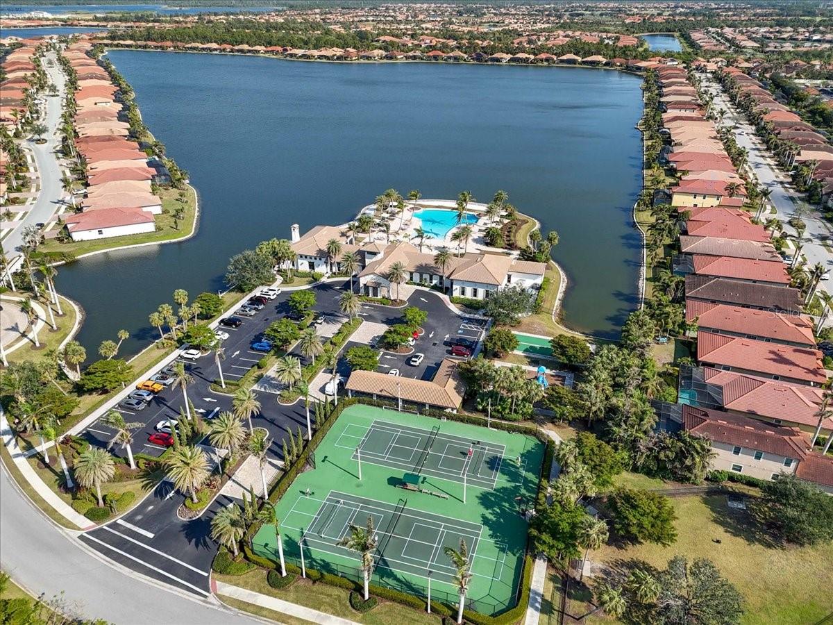 TOSCANA ISLES PH 6 UN 2 - Residential