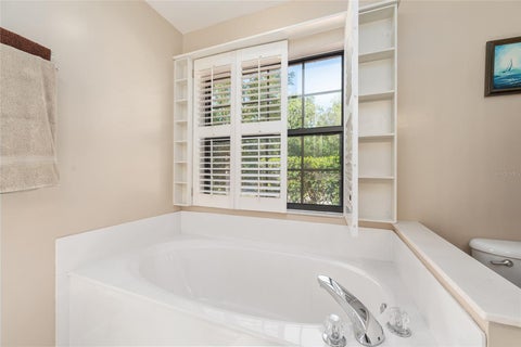 Tiny photo for 10871 SE County Road 336, Morriston, FL 32668 (MLS # OM725937)