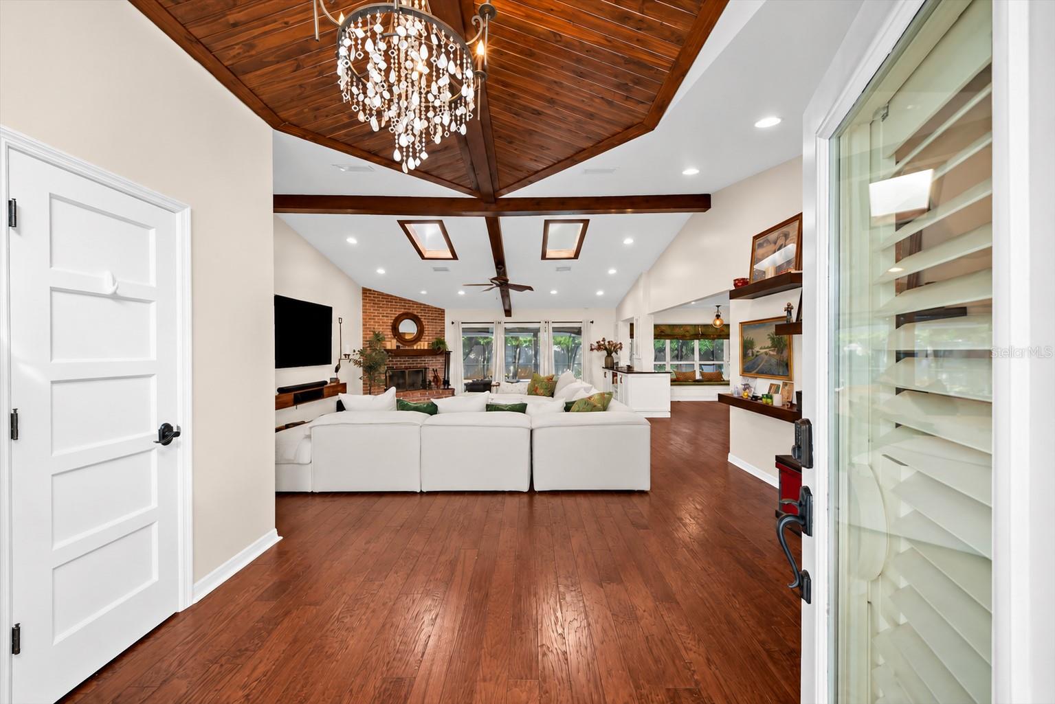 1807 80TH STREET COURT W
