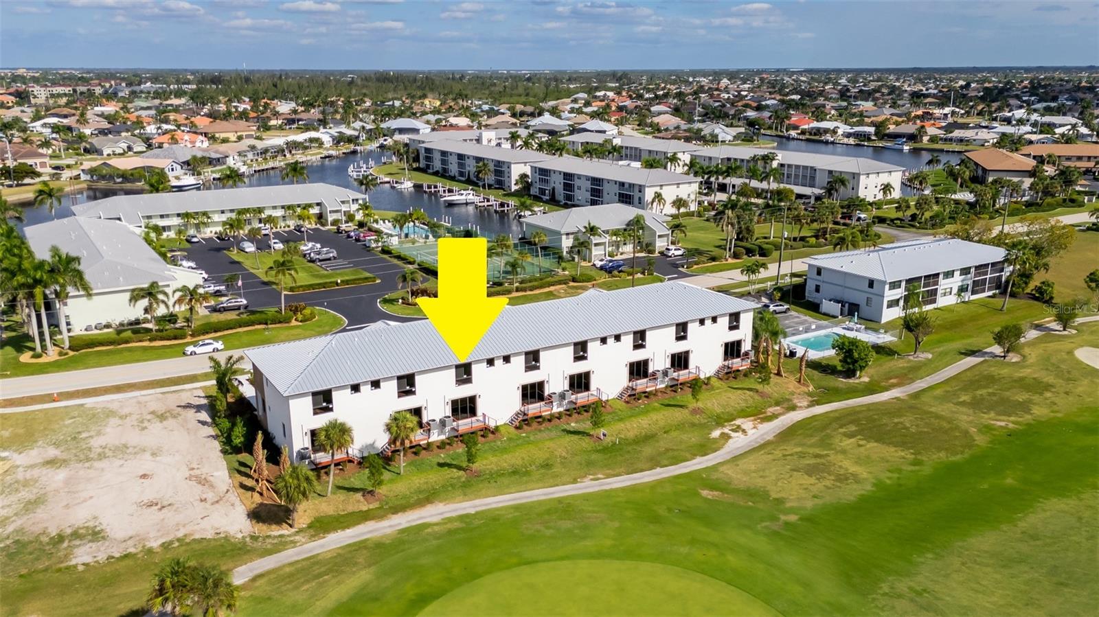 FAIRWAYVISTA TOWNHOMES - Residential