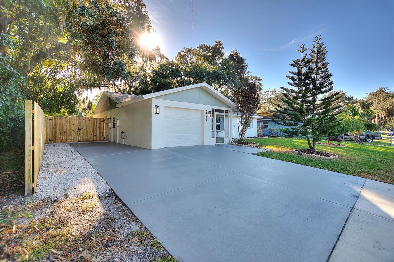 RIDGEWOOD ESTATES 17 ADD - Residential