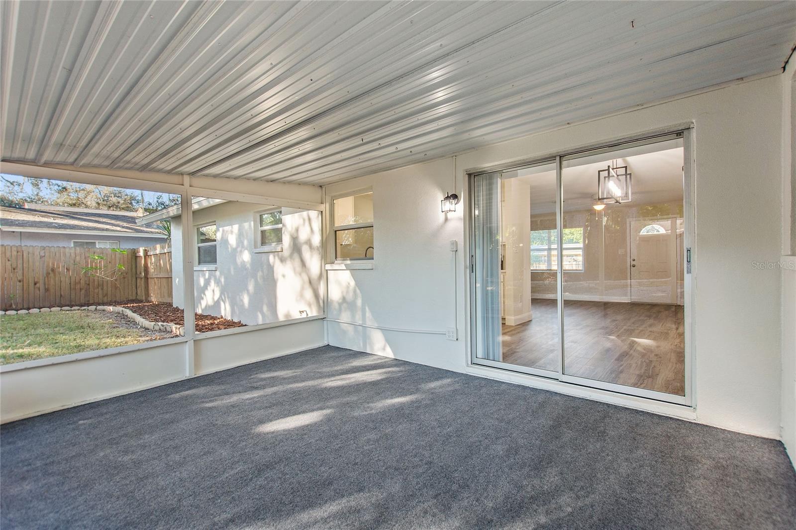 RIDGEWOOD ESTATES 17 ADD - Residential