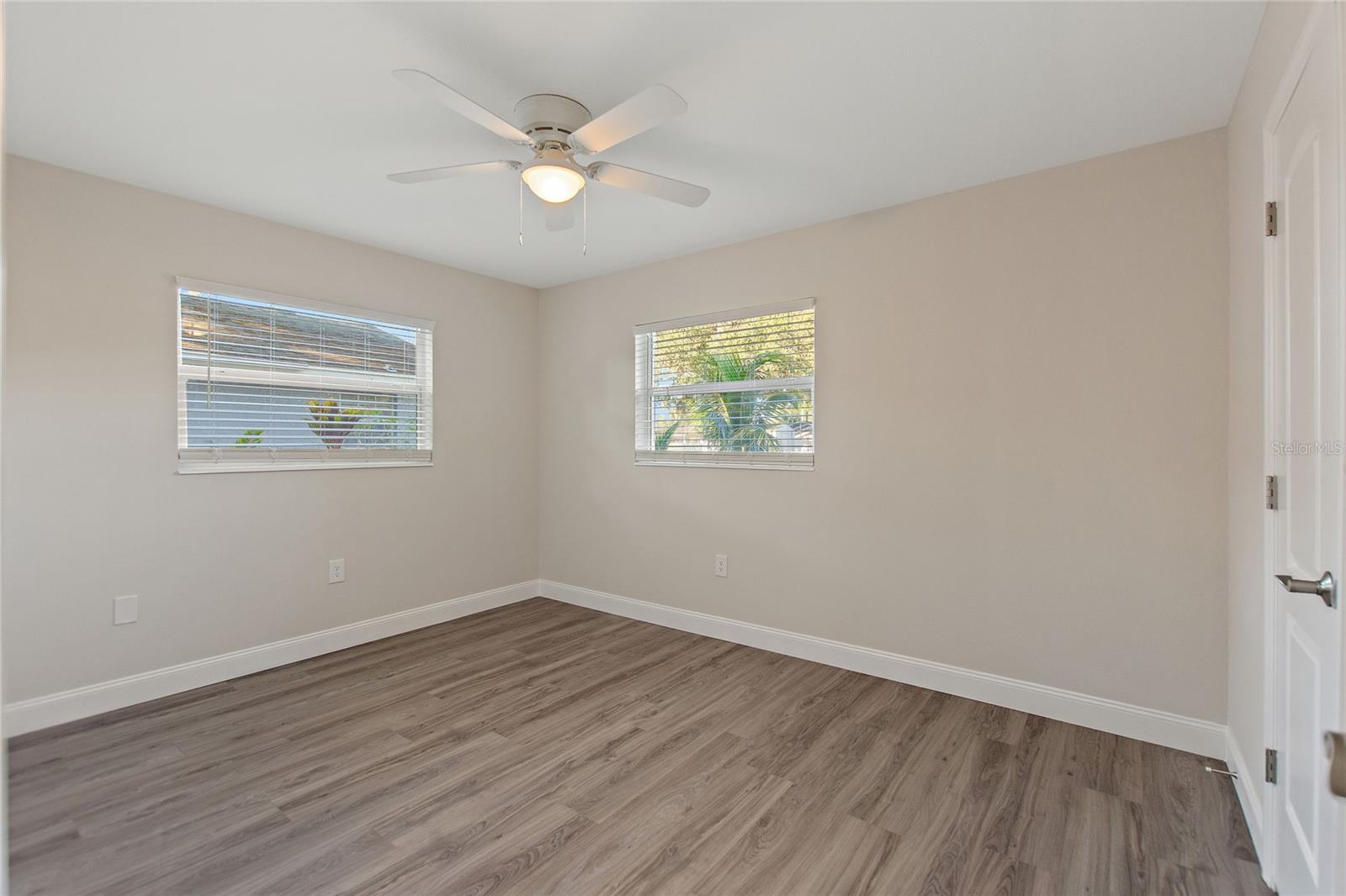 RIDGEWOOD ESTATES 17 ADD - Residential