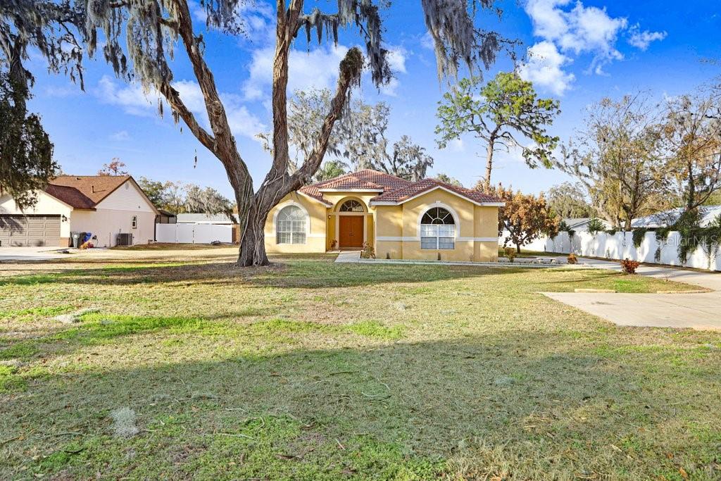 BUCKHORN TRACE - Residential