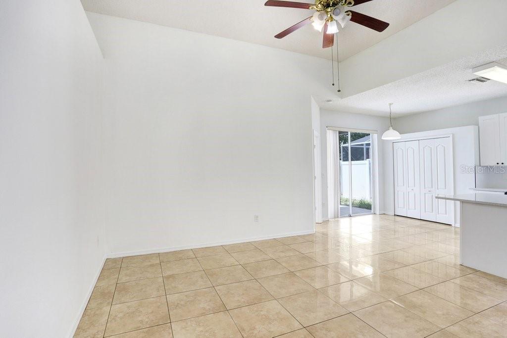 COPPER RIDGE TR E - Residential Lease