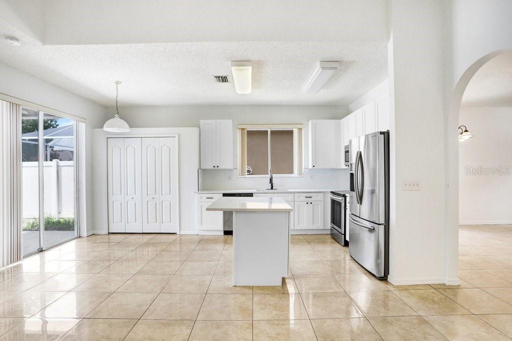 COPPER RIDGE TR E - Residential Lease