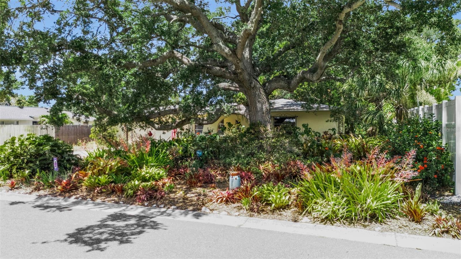 1808 49TH STREET W