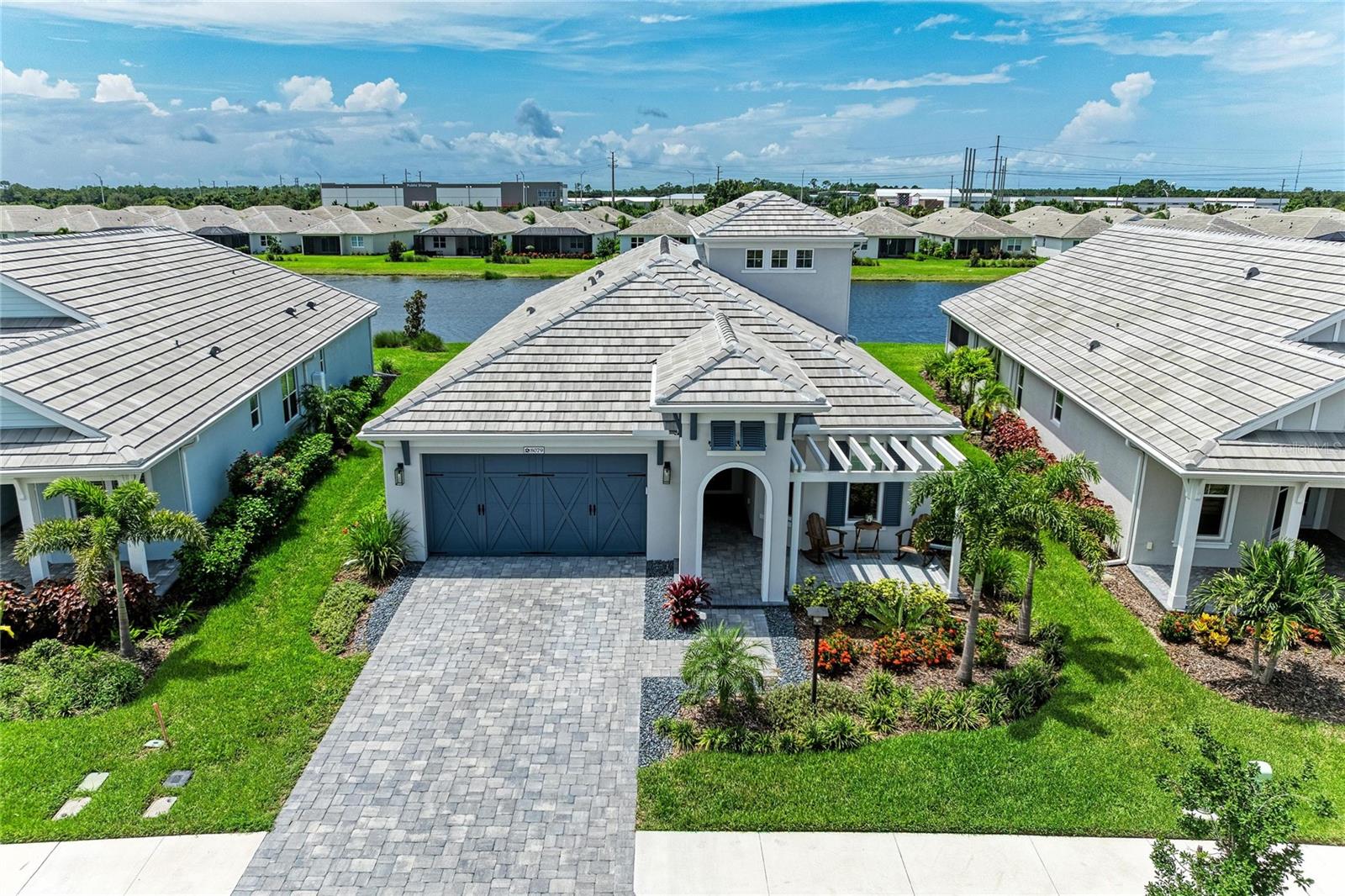 8079 SLIPWAY DR