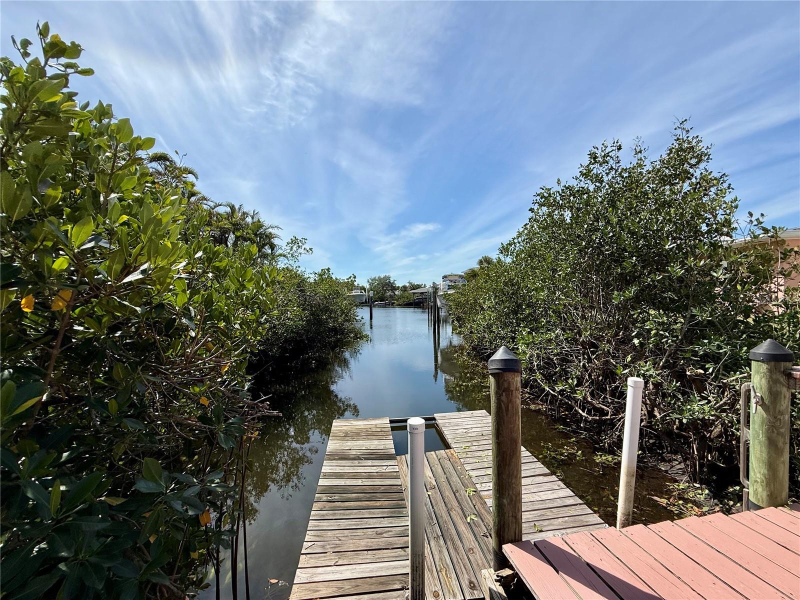 468 CEIL DRIVE