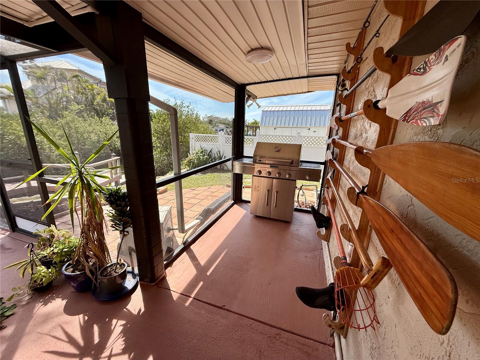 DONA BAY SHORES - Residential