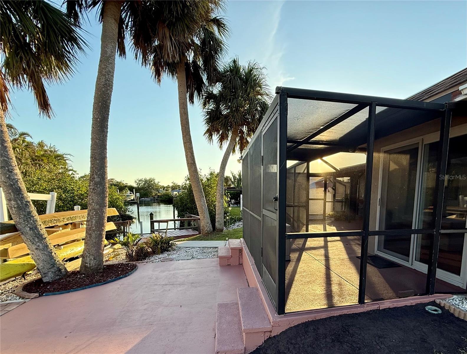 DONA BAY SHORES - Residential