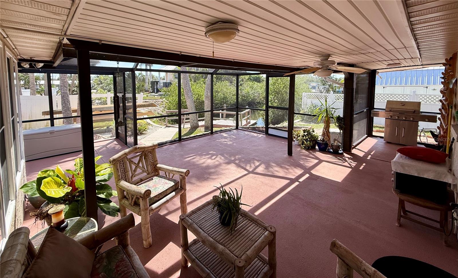 DONA BAY SHORES - Residential