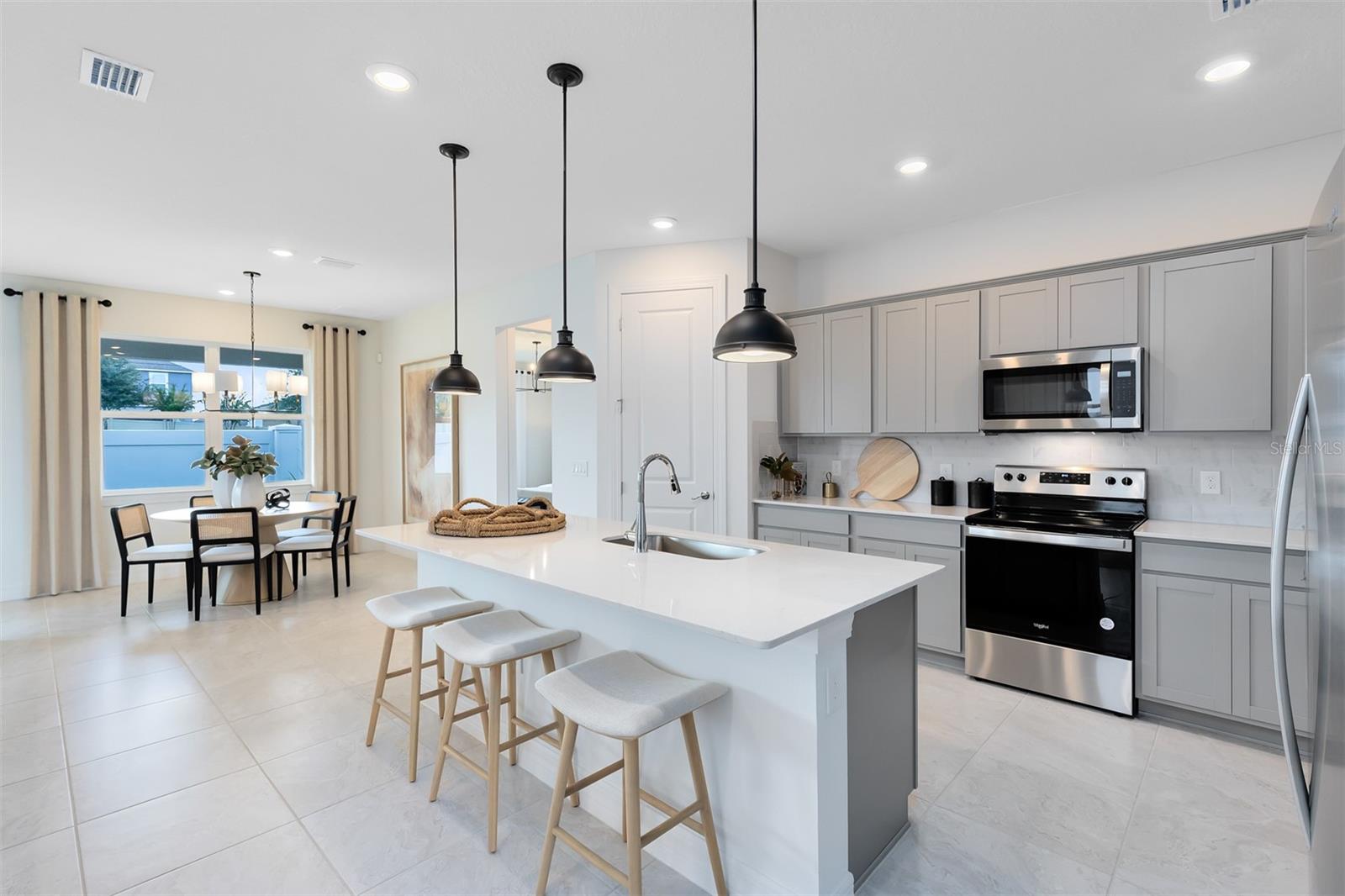 1525 TIMBER LEAF ROAD