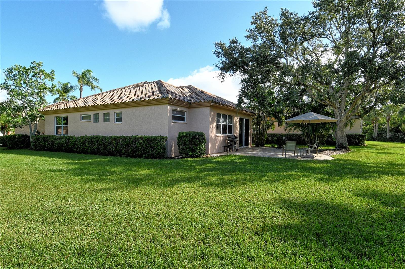 MIRA LAGO AT PALMER RANCH PH 2 - Residential