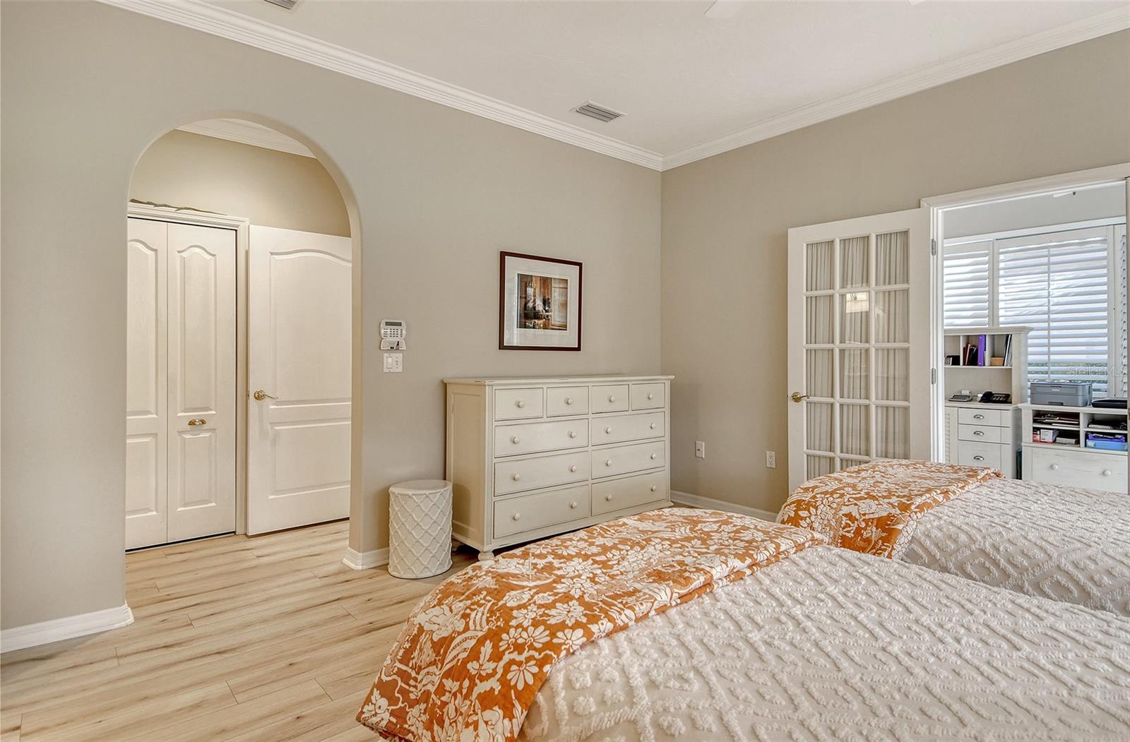 MIRA LAGO AT PALMER RANCH PH 2 - Residential