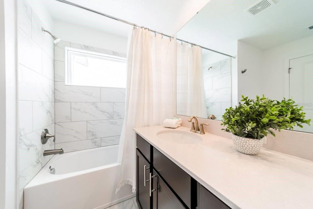 Photo of 1002 Splash Shot Place, Davenport, FL 33896 (MLS # S5134445)