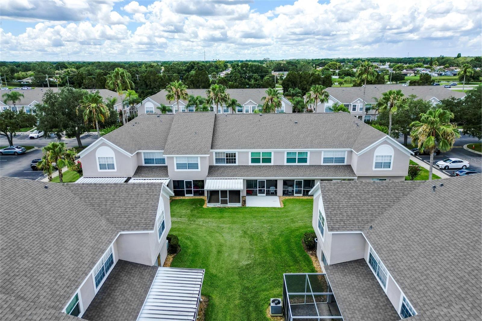 THE TOWNHOMES AT KENSINGTON PHASE E - Residential